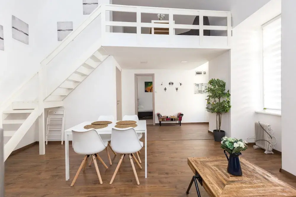 Apartment Fresh and Style