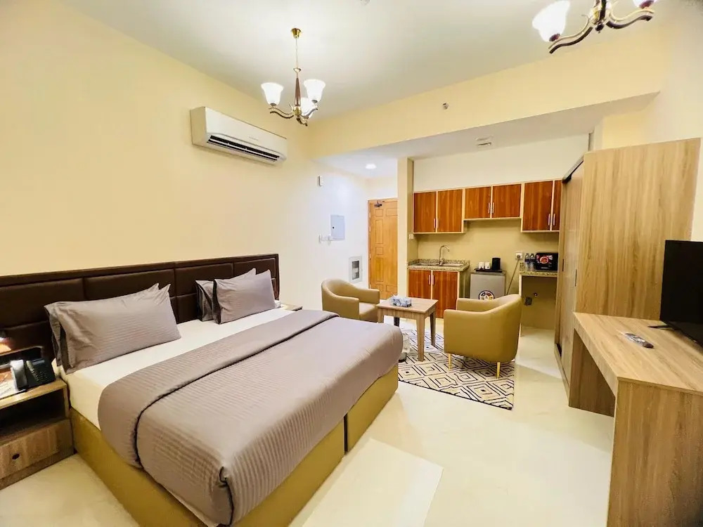 Town Plaza Hotel Apartments
