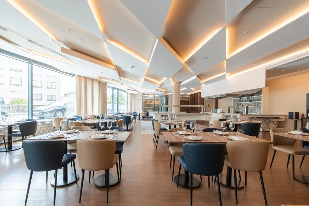 Jupiter Porto Hotel - Rooftop & Spa