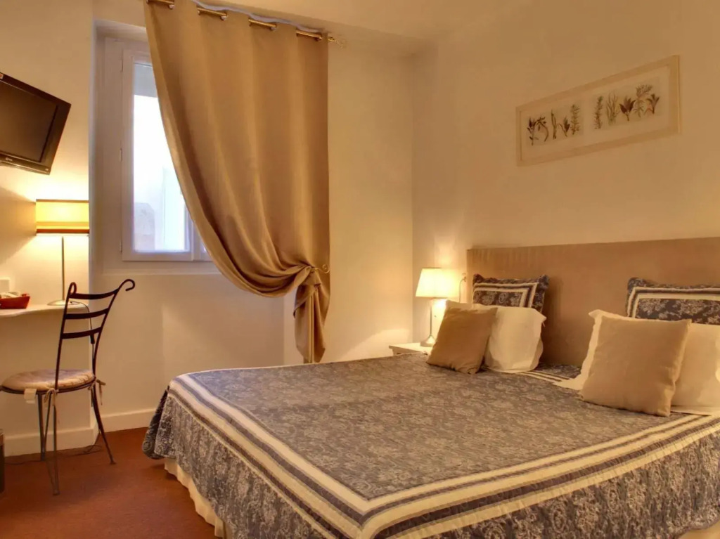 Logis Hotel Orly