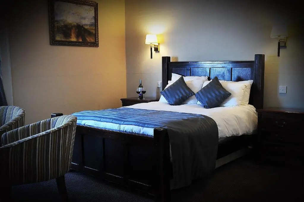 Red Lion Hotel by Greene King Inns