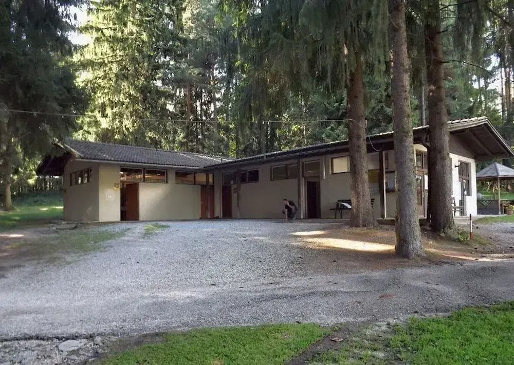 Hotel & Camping Gisser