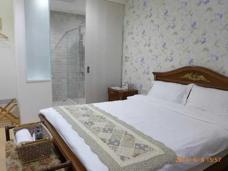 Flower Inn Taipei