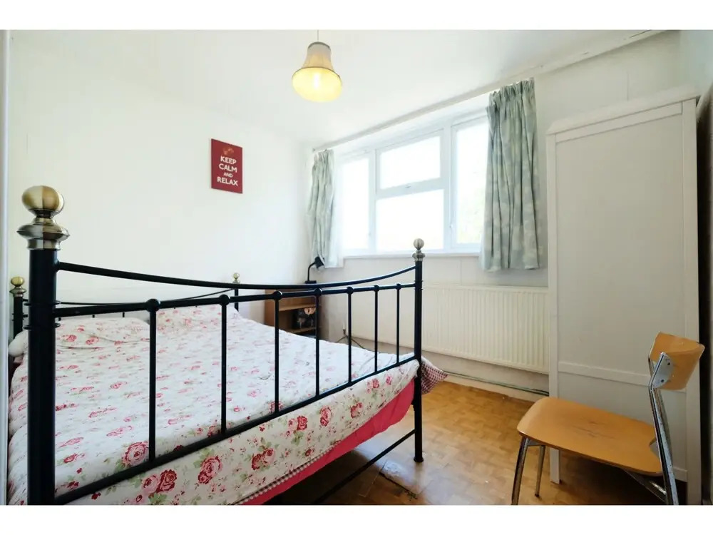 A Cosy two Bedroom Apartment, Sleeps 3