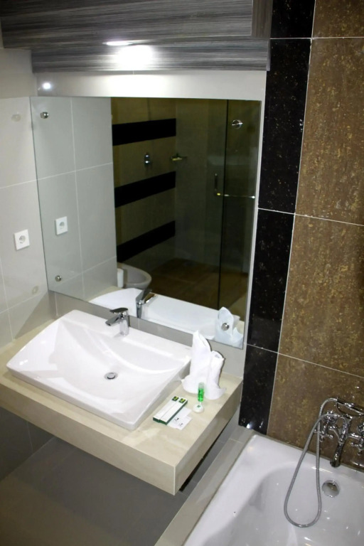 Hotel Grand Q Gorontalo