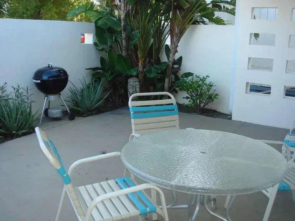 Beach Shell Inn