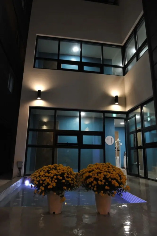 The White Station Guesthouse