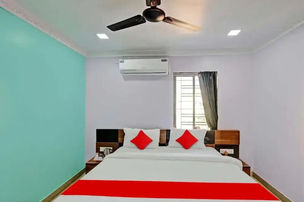 Goroomgo Hi5 Stay Premium Patia