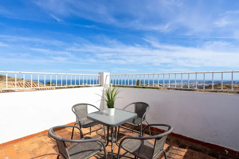 Villa Sabah with sea views