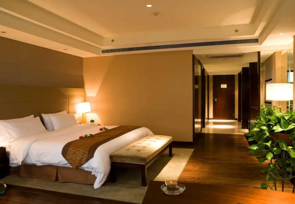 Yohol Hotel