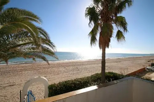 Casas Blancas Parque Montroig