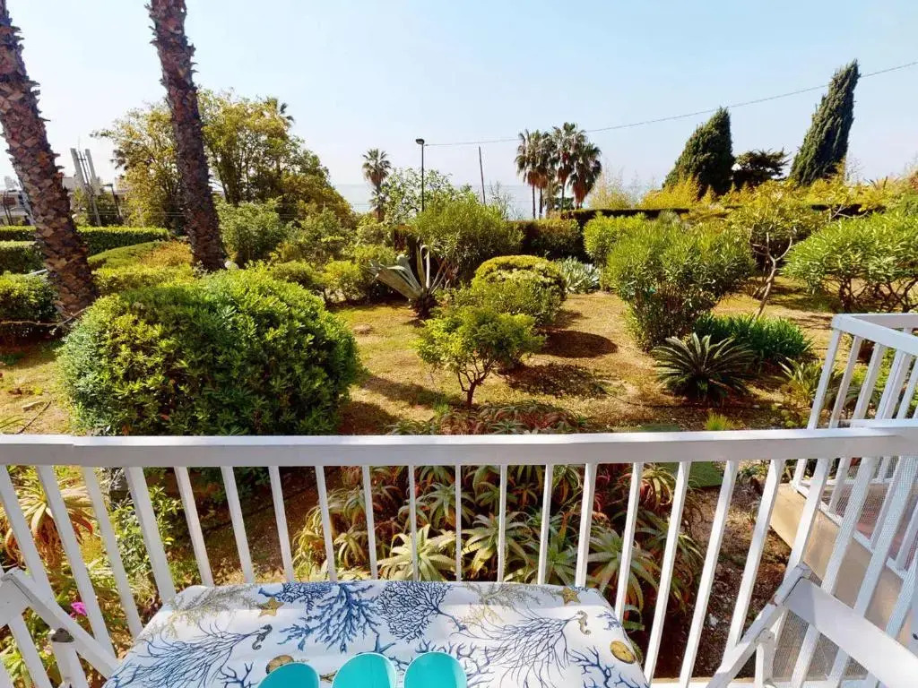 Appartement Menton, 2 pièces, 4 personnes - FR-1-196-302