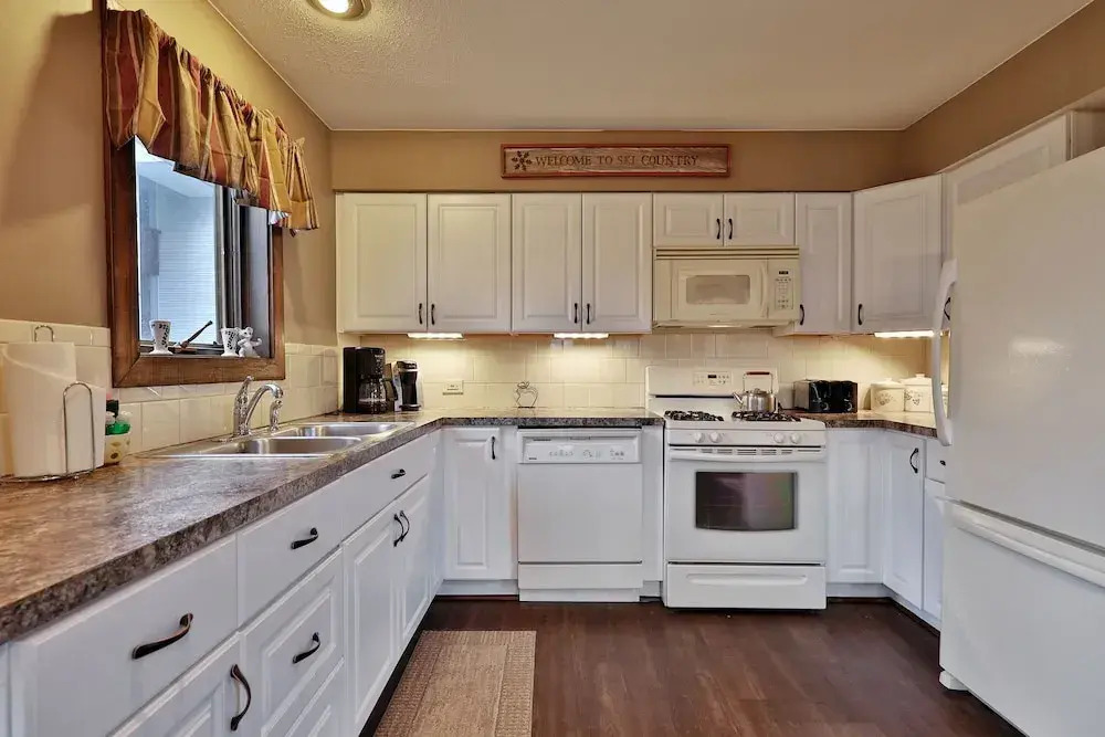 Sunrise Timberline L8 by Killington Vacation Rentals