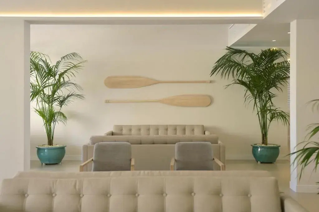 Sandra Hotel Apts