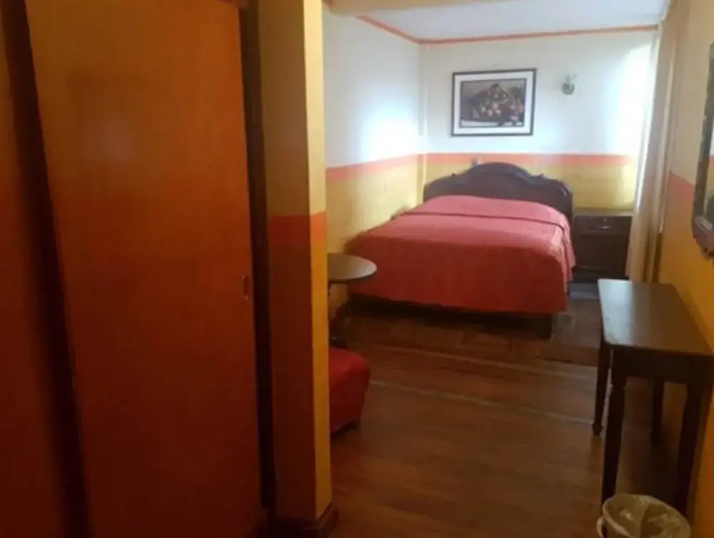 Hostal Toscana