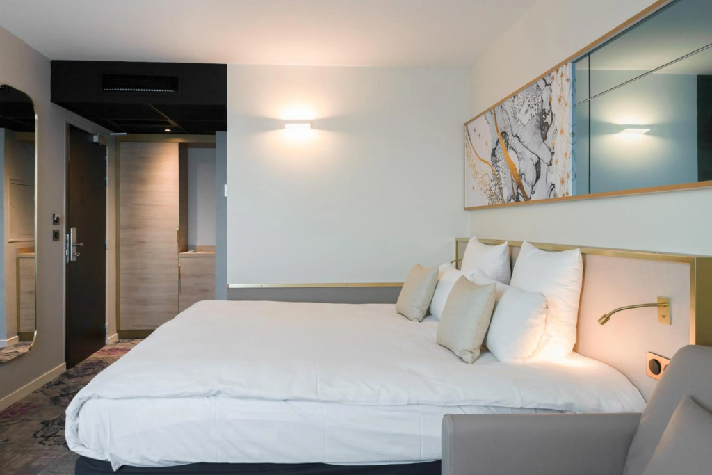 Brit Hotel Orléans St Jean de Braye - LAntarès