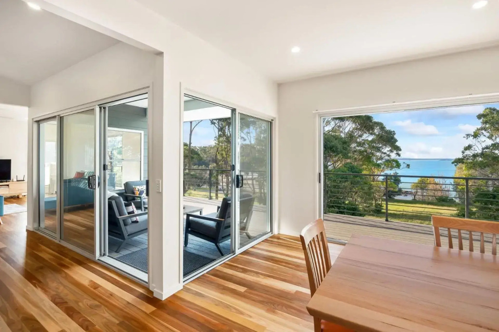 Mherringa at Bawley - enjoy panoramic ocean views