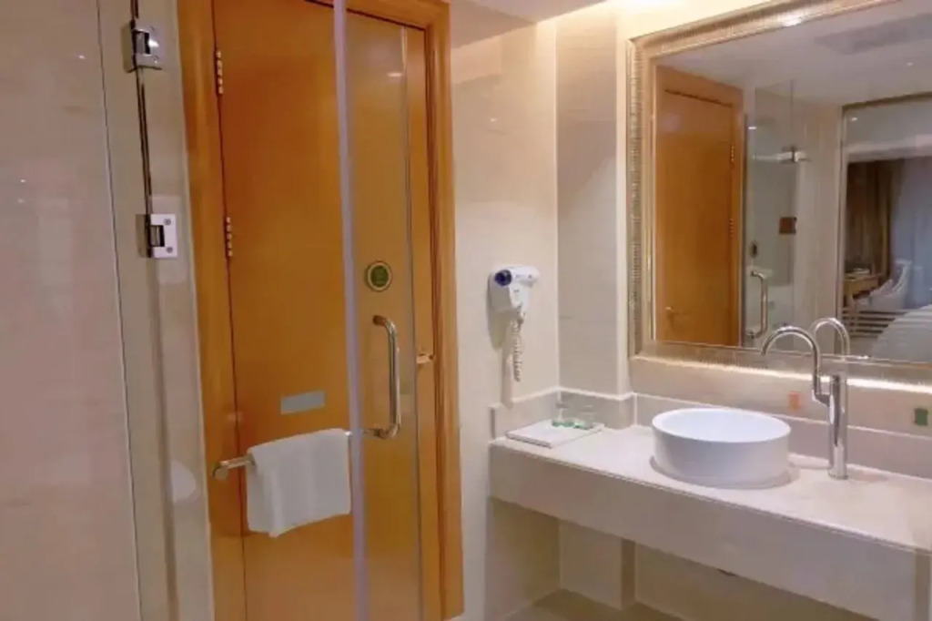 Vienna Hotel Guangdong Zhongshan Tanzhou