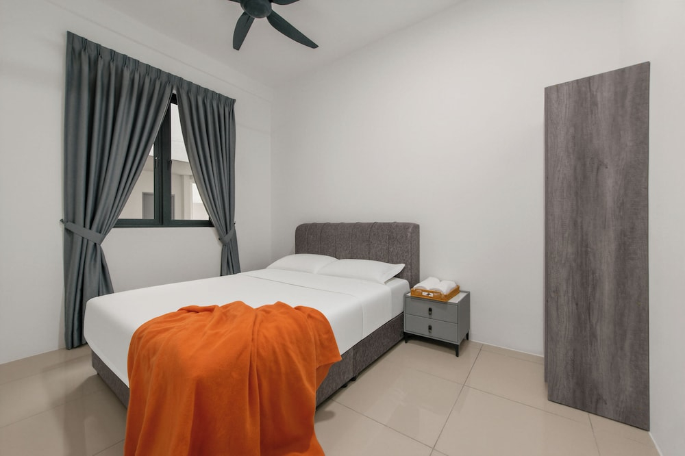 KLIA Residensi---15minutes drive to KLIA