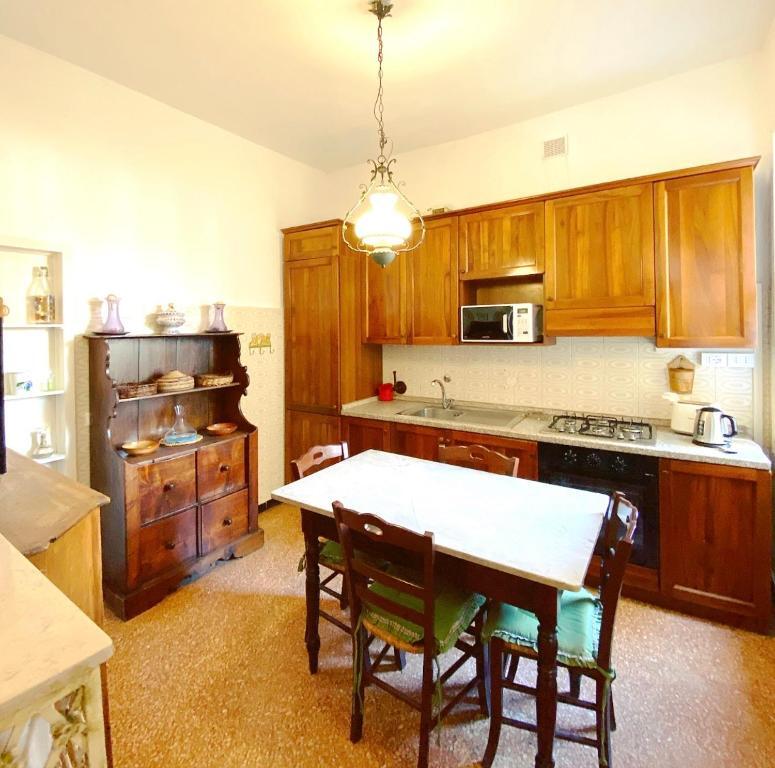 CA’ SAMUELE Authentic Venetian Apartment
