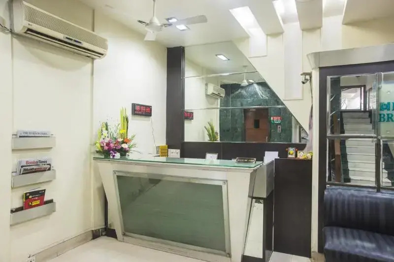 Hotel Yogi Broadway, Chembur