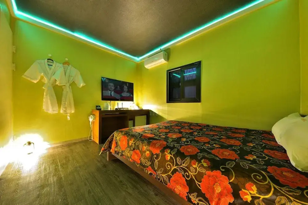 SS Motel