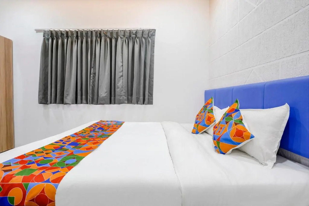 FabHotel Vrundavan - Nr Sargam Shopping Center