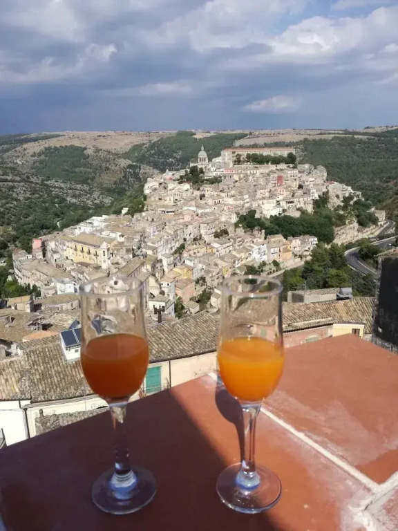 Finestre su Ibla