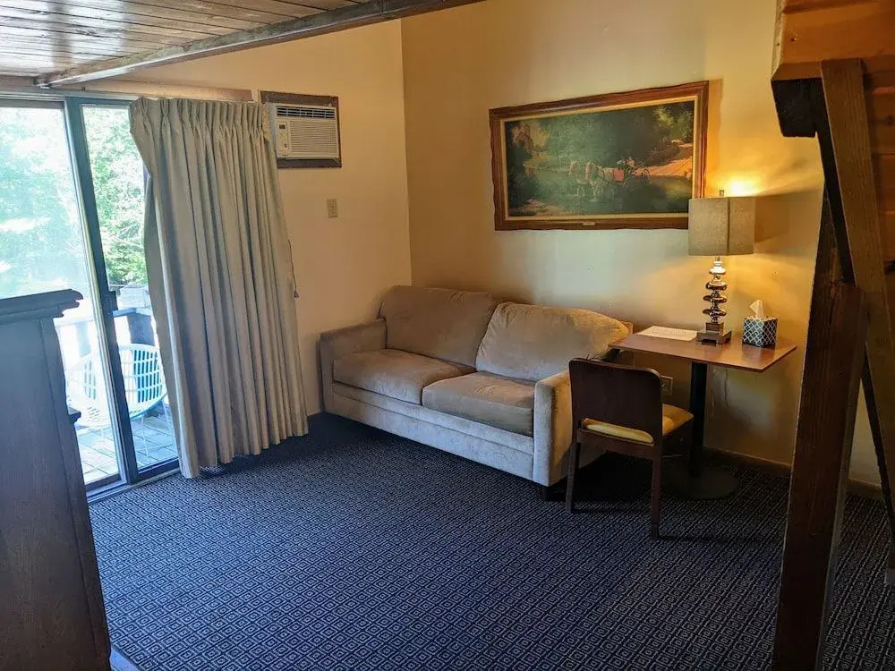 Melour Resort