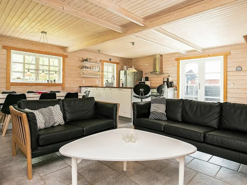 Pleasing Holiday Home in Syddanmark near Sea