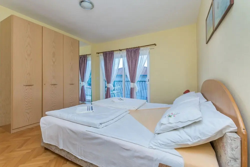 Apartments Mara