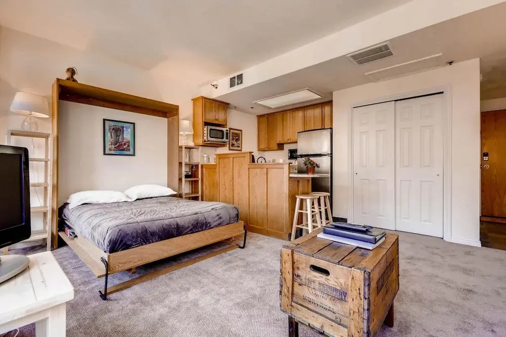 GALLERIA 307-Studio home