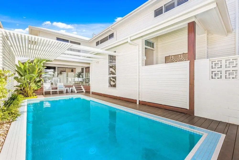 Salt Beach House 22