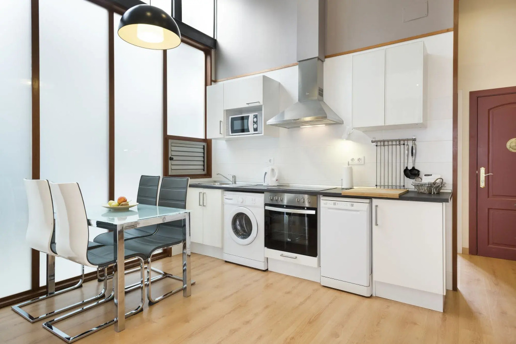 Lugaris Rambla Apartments