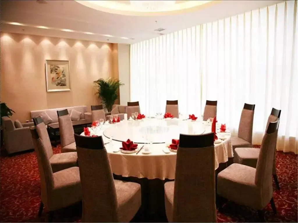Dalian Bolt Hotel