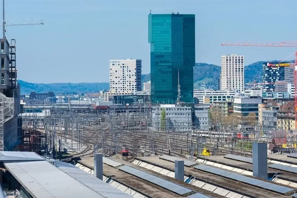 flat at Zurich MainStation