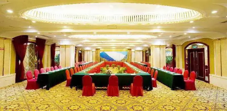 Chengdu Yinhe Dynasty Hotel