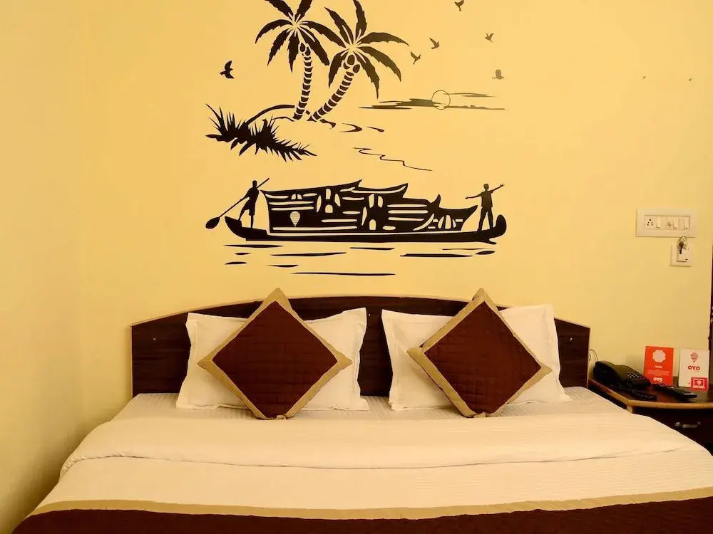 OYO 4033 Hotel Eden Residency
