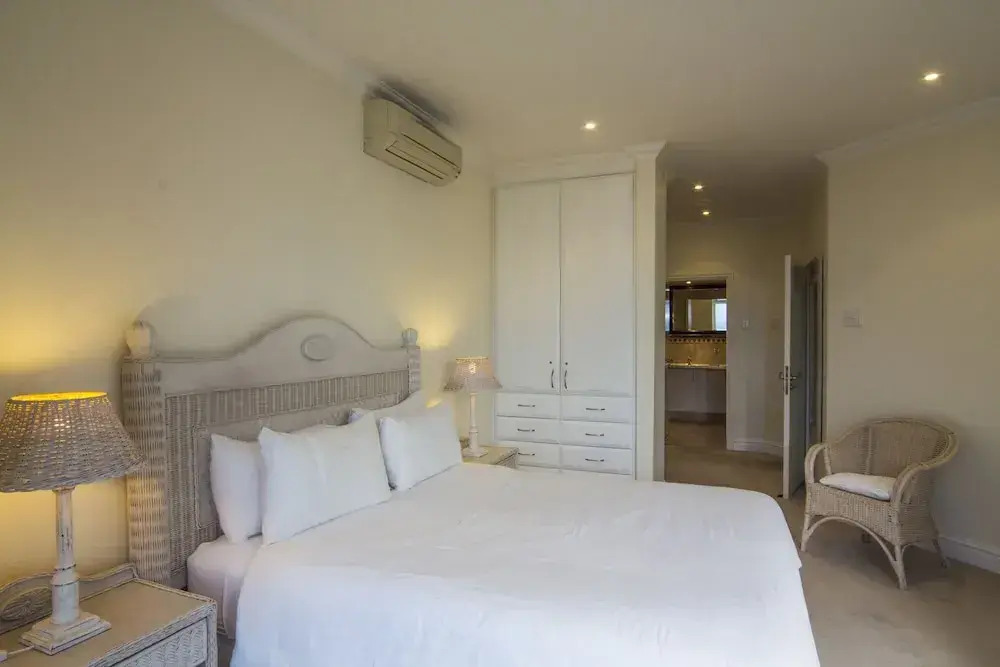 203 Oyster Quays - by Stay in Umhlanga