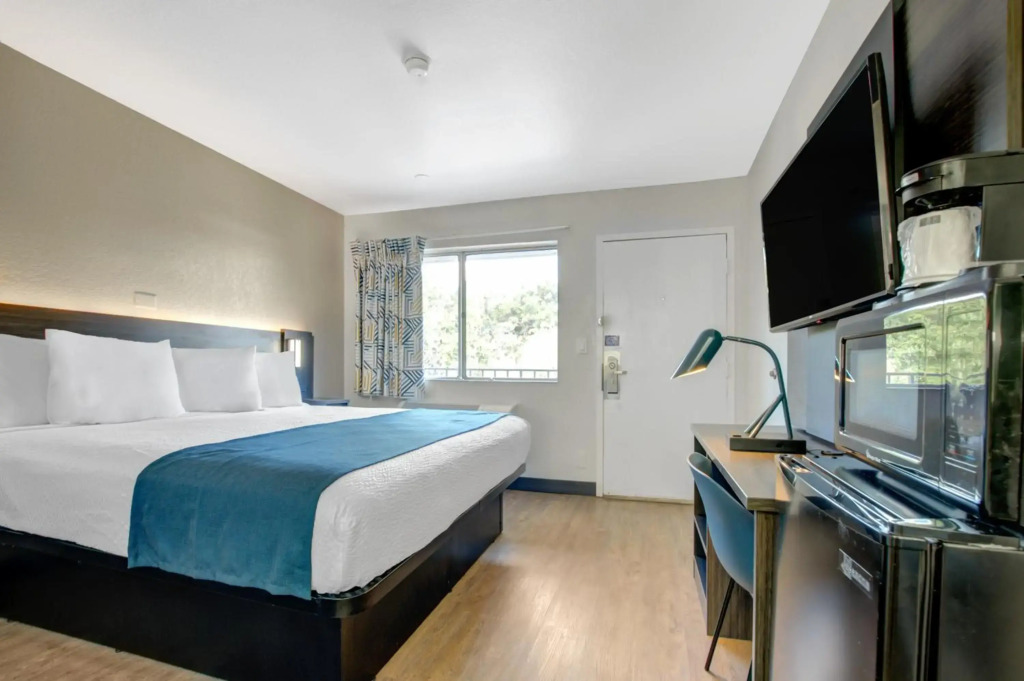 Motel 6-Venice, FL