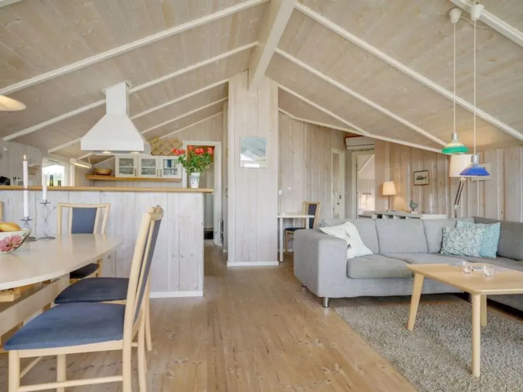 "Akule" - 550m from the sea in NW Jutland