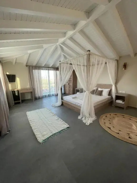 Maia Hotel Ayasaranda
