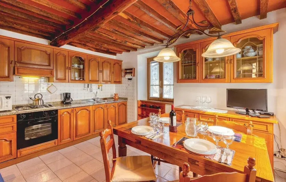 Beautiful Apartment in Marignana With 2 Bedrooms and Wifi