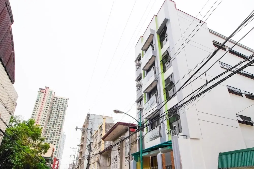 ZEN Rooms Time Travellers Makati