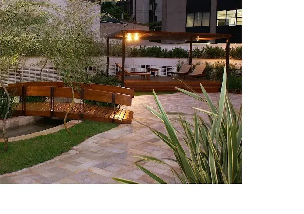 NYC Complex Residence