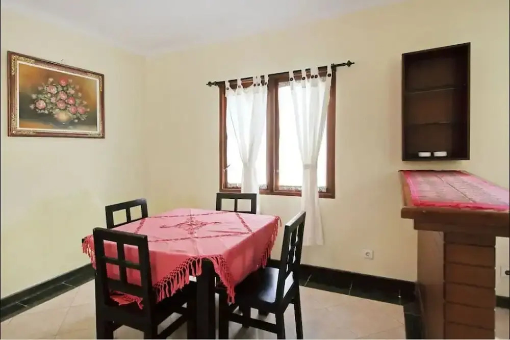 Puri Bendesa Villa