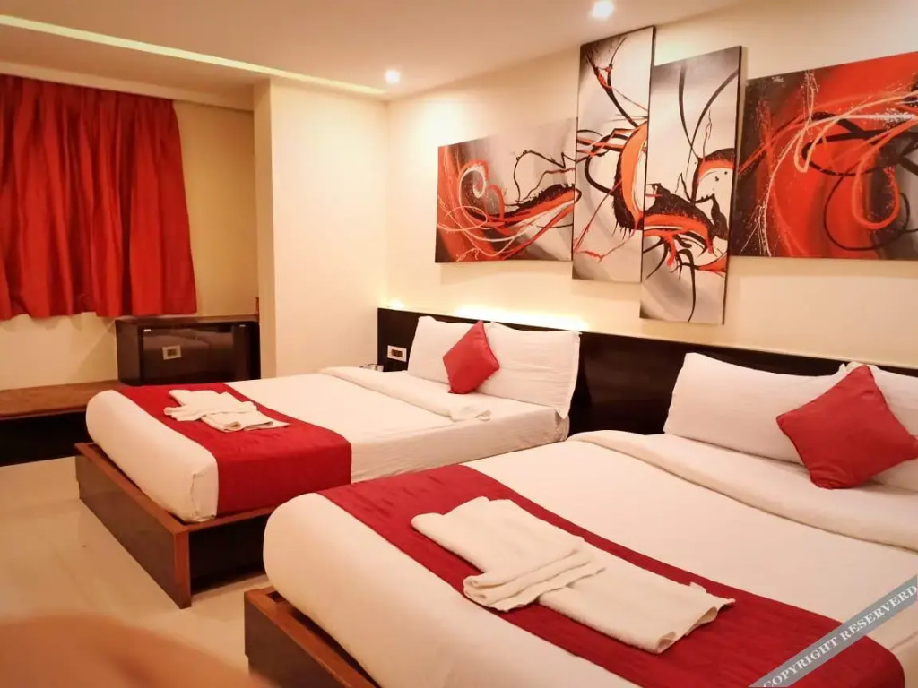 OYO 10179 Hotel Yavachi