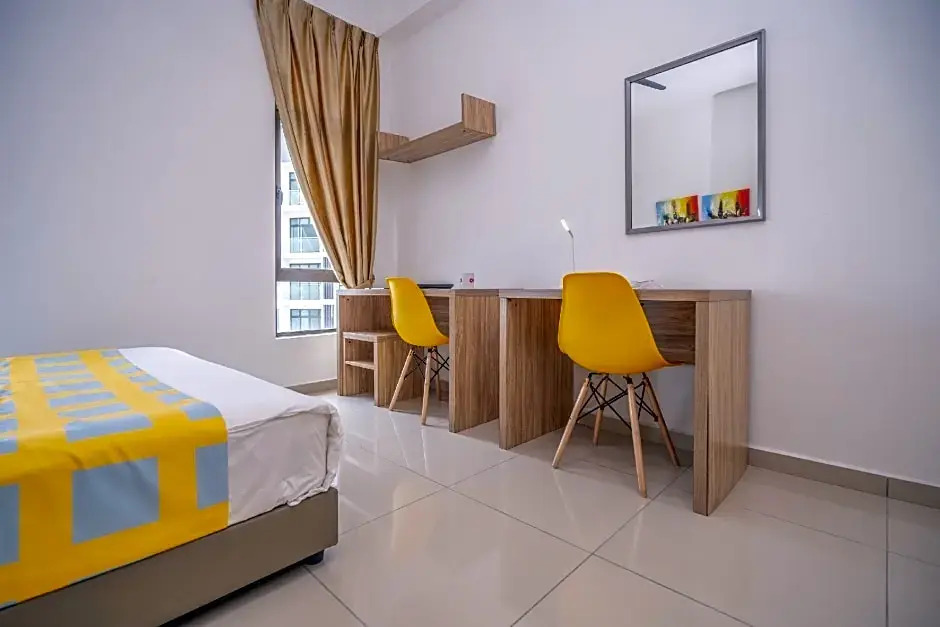 OYO HOME 90183 D' Summit Residence 2bhk YML 0824