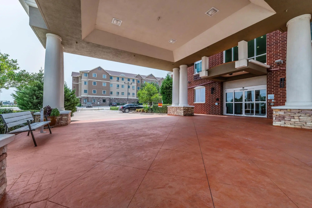 Holiday Inn Express & Suites Fort Worth - Fossil Creek by IHG