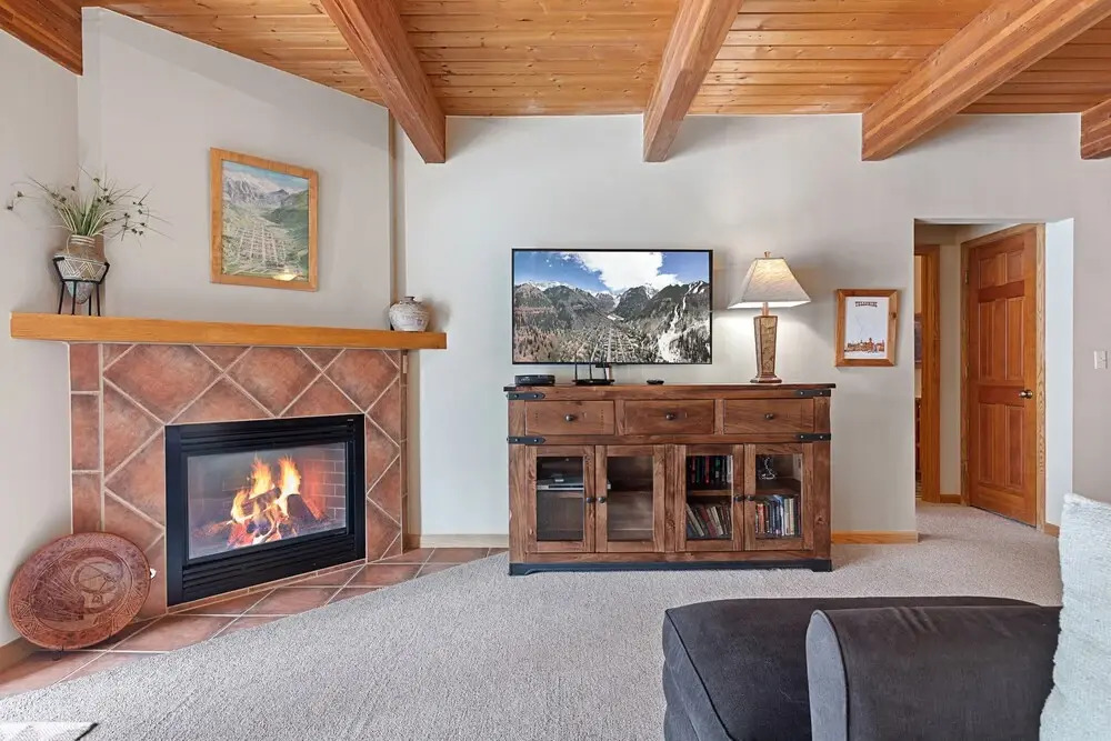 Riverside Condos A02 by AvantStay Condo Close To Downtown Town Park Ski Lift 8